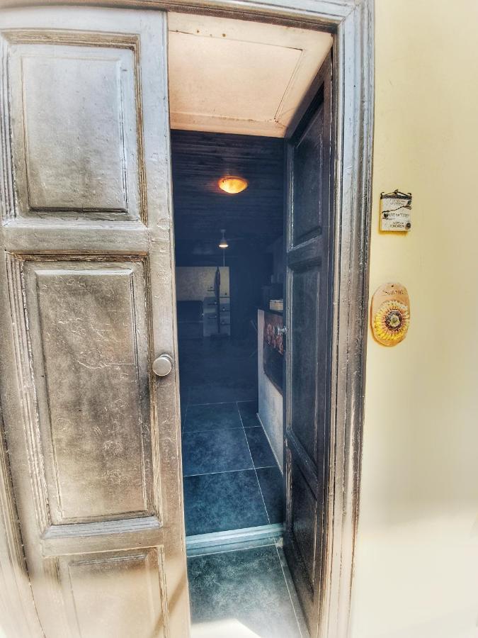 Ccc Enchanting Apartment In Milan Ccc מראה חיצוני תמונה